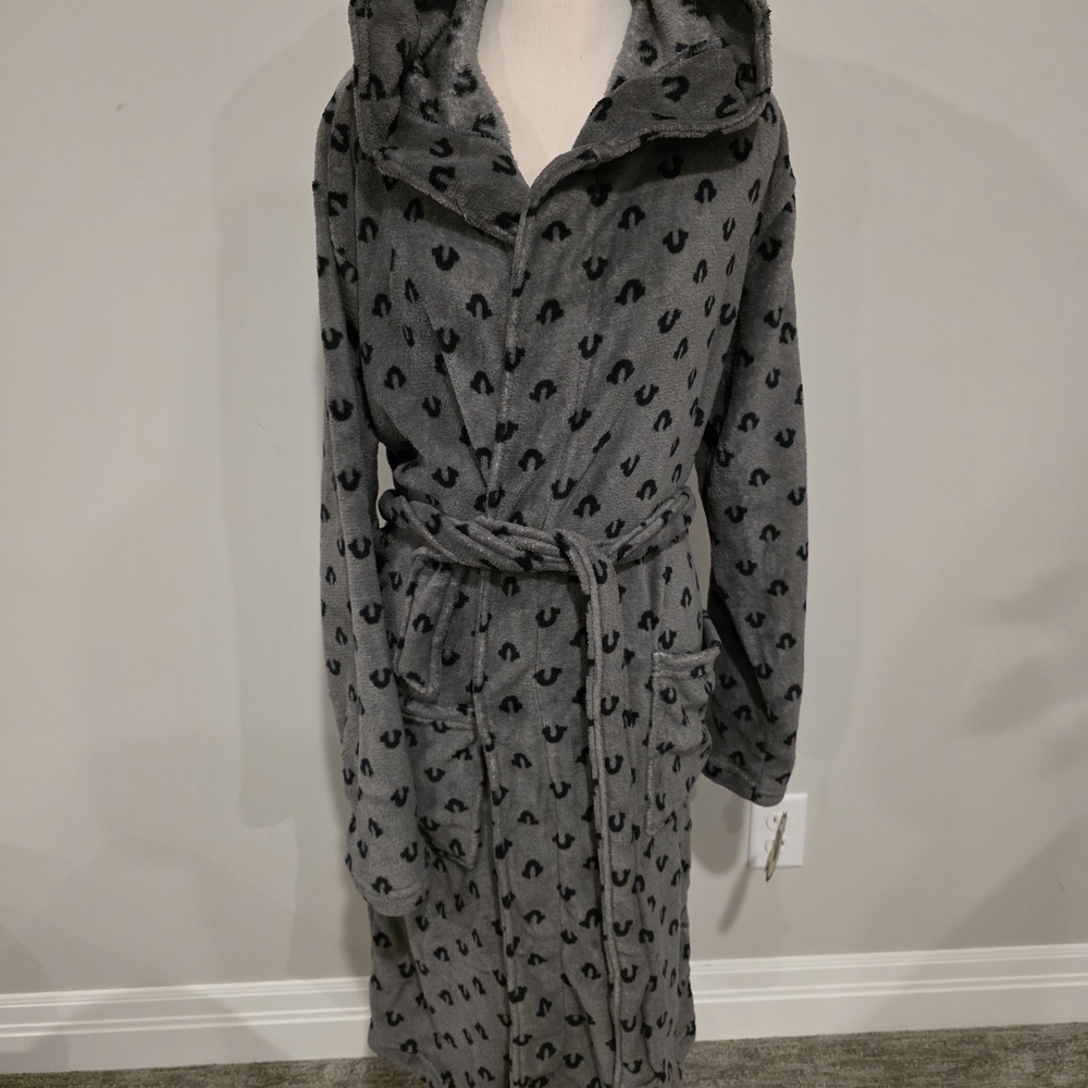 True Religion Mens Small Gray Hooded Sleepwear Robe with Black Logo Print